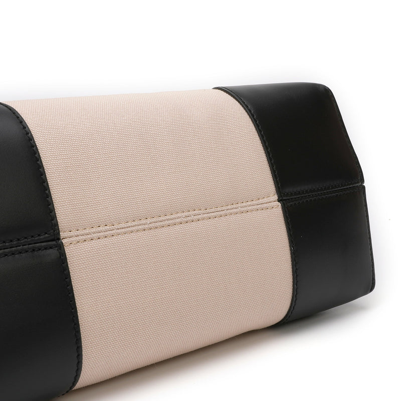 Fendi By The Way Medium Shoulder Bag | Designer code: 8BL146ADYN | Luxury Fashion Eshop | Miamaia.com