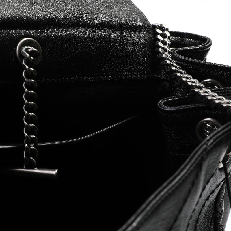 Saint Laurent Small Nolita Shoulder Bag | Designer code: 58930003W04 | Luxury Fashion Eshop | Miamaia.com