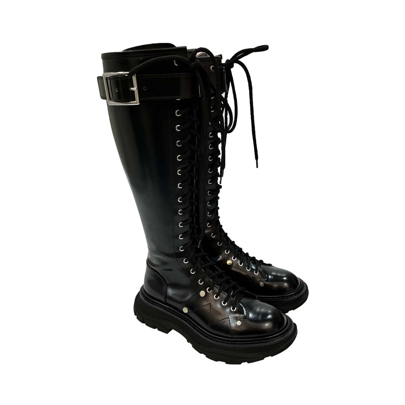 Alexander McQueen Tread lace Up Leather Boots | Designer code: 595466WHZ81 | Luxury Fashion Eshop | Miamaia.com