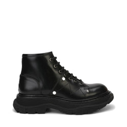 Alexander McQueen Tread Lace Up Leather Boots In Black With Black Stitch | Designer code: 595469WHZ81 | Luxury Fashion Eshop | Miamaia.com
