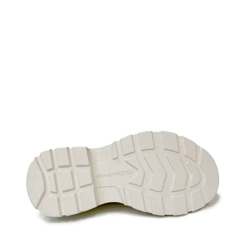 Alexander McQueen Chunky Sneakers | Designer code: 697072W4T31 | Luxury Fashion Eshop | Miamaia.com