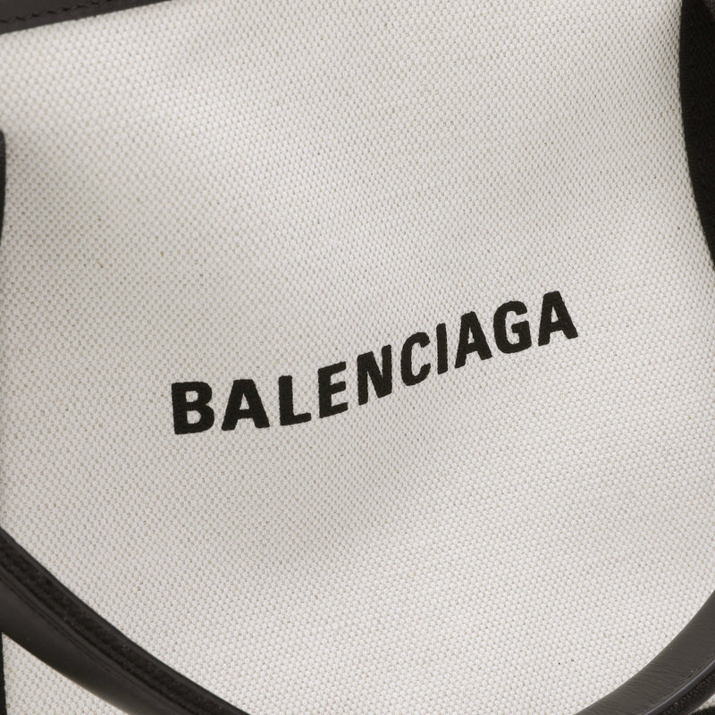 Balenciaga Cabas Tote Bag | Designer code: 339933AQ38N | Luxury Fashion Eshop | Miamaia.com