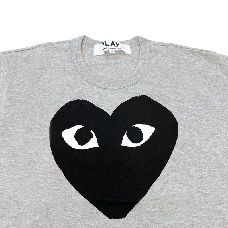 Comme Des Garcons Play Heart Print T-shirt | Designer code: P1T084 | Luxury Fashion Eshop | Miamaia.com