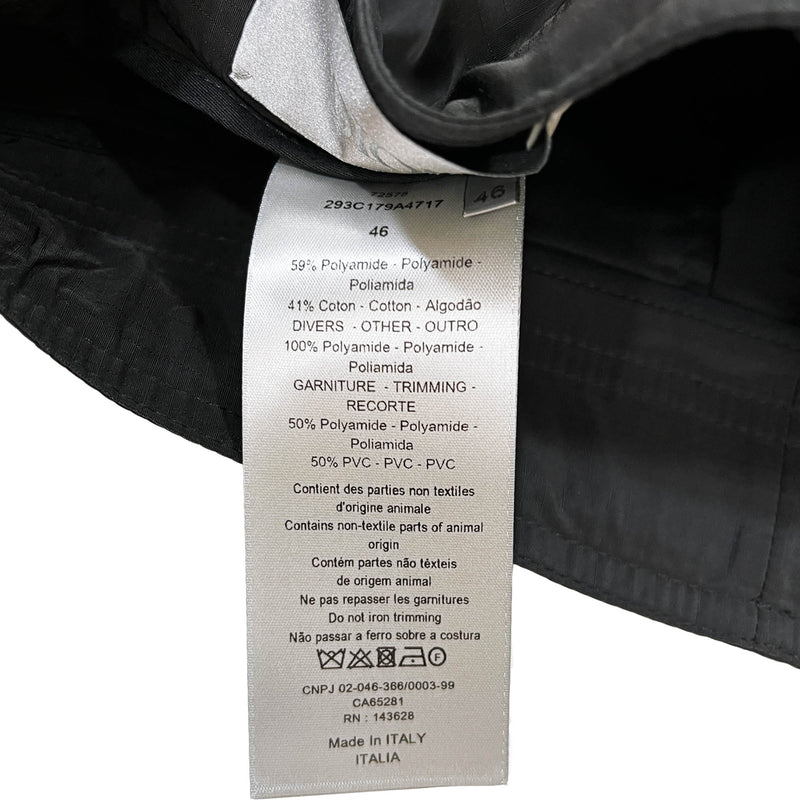 Dior Buckle Shorts | Designer code: 293C179A4717 | Luxury Fashion Eshop | Miamaia.com