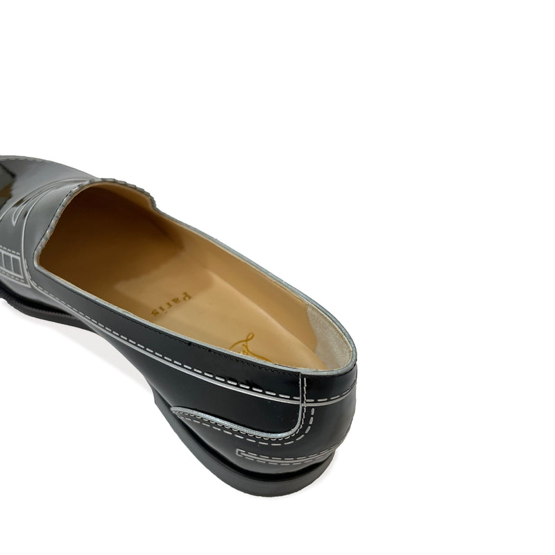 Christian Louboutin Mocalaureat Loafers | Designer code: 1220491 | Luxury Fashion Eshop | Miamaia.com