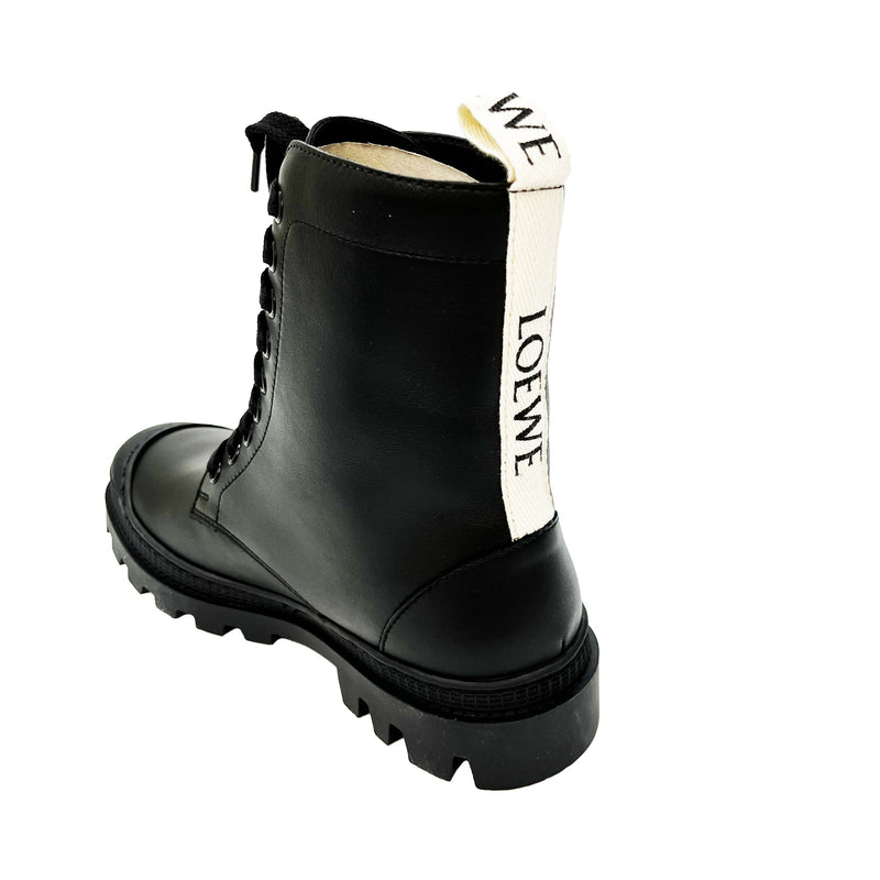 Loewe Lace Up Leather Boots | Designer code: L815285X14 | Luxury Fashion Eshop | Miamaia.com