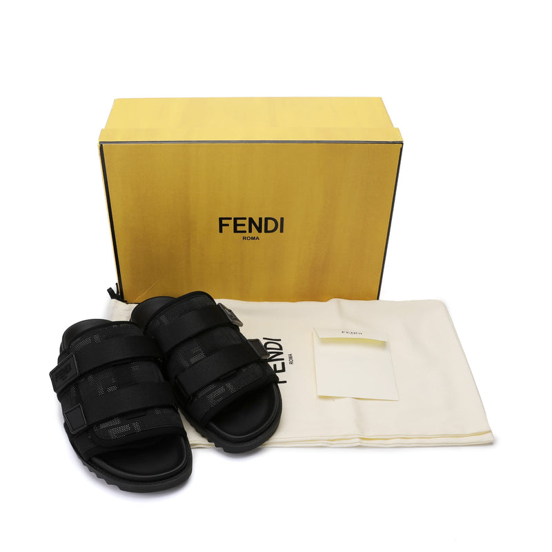 Fendi FF Motif Sandals | Designer code: 7X1478AHGU | Luxury Fashion Eshop | Miamaia.com