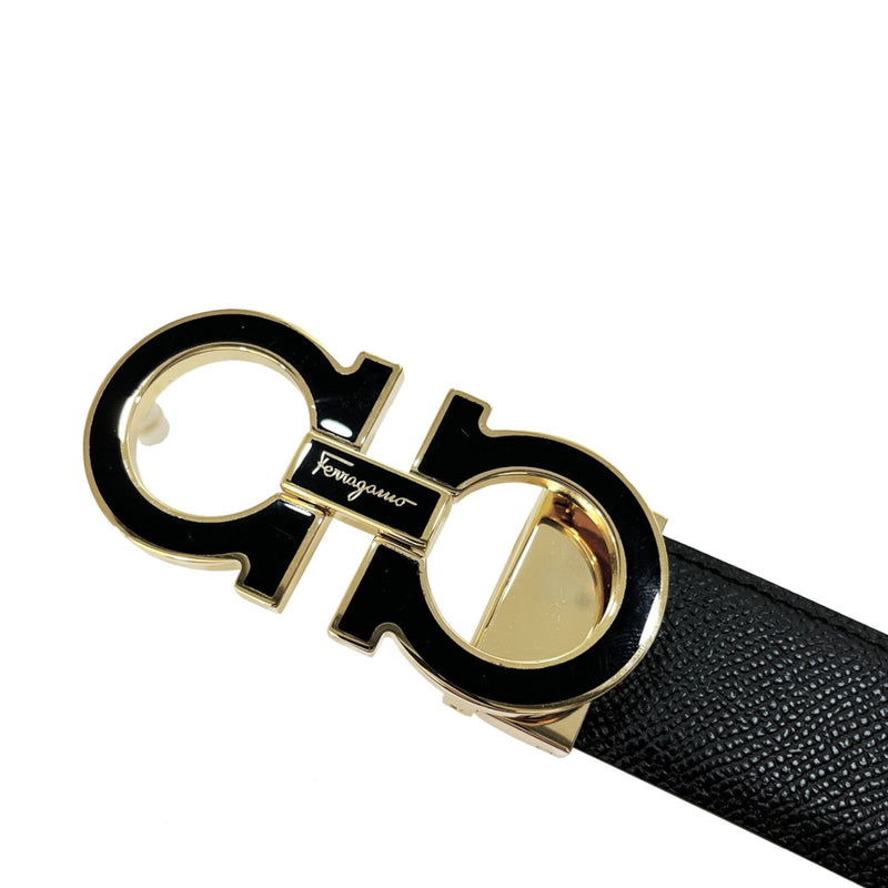 Salvatore Ferragamo Adjustable Gancini Belt | Designer code: 743703 | Luxury Fashion Eshop | Miamaia.com