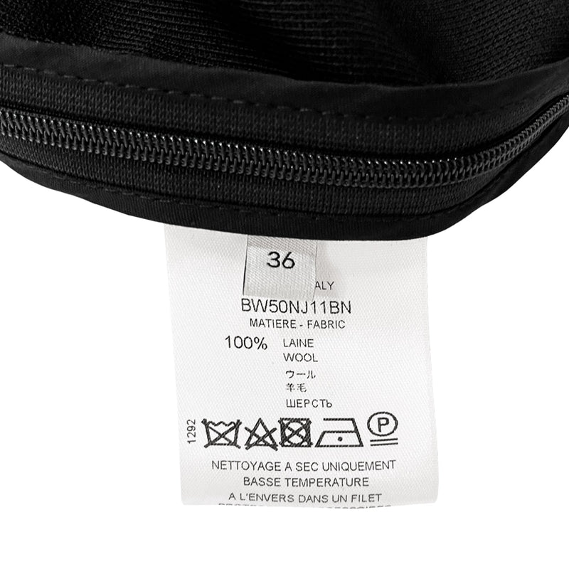 Givenchy Ring Detail Wool Shorts | Designer code: BW50NJ11BN | Luxury Fashion Eshop | Miamaia.com
