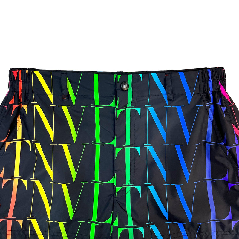 Valentino VLTN All Over Logo Shorts | Designer code: VV3RDB056G0 | Luxury Fashion Eshop | Miamaia.com