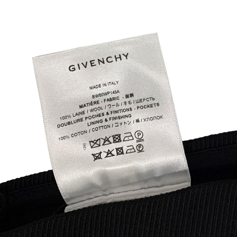 Givenchy Tailored Shorts | Designer code: BW50WP143A | Luxury Fashion Eshop | Mia-Maia.com